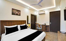 Casa Royal Banquet Booking Price 3*